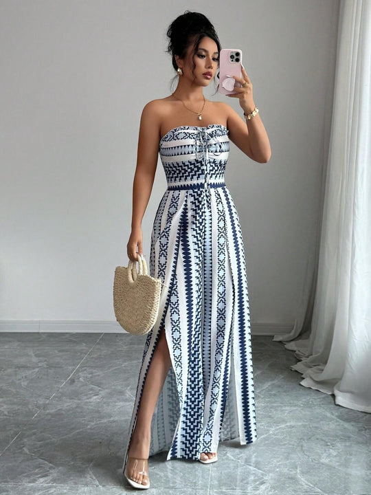 👗50% OFF NOW!💥Geometric Jumpsuit with Halter Neckline & Side Slit – Unique print & elastic back – Versatile, perfect for summer parties or resort wear ✨