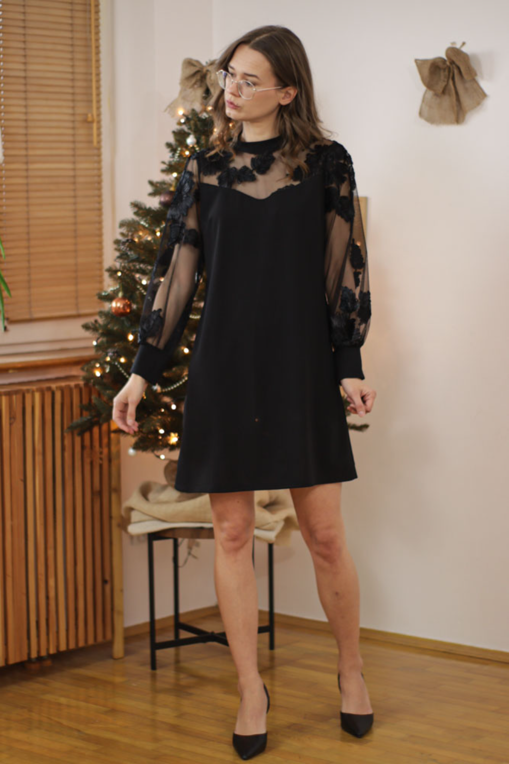 Icone™ MeshDress: Sophisticated Modern Style A-Line Mesh Dress