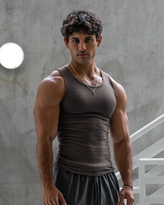 🦸‍♂️Today's Special: Only £11.99!!!📢Selling Fast!✨Premium Ultra-Soft Fitted Men’s Tank - Last Chance at This Price!🌟🎁