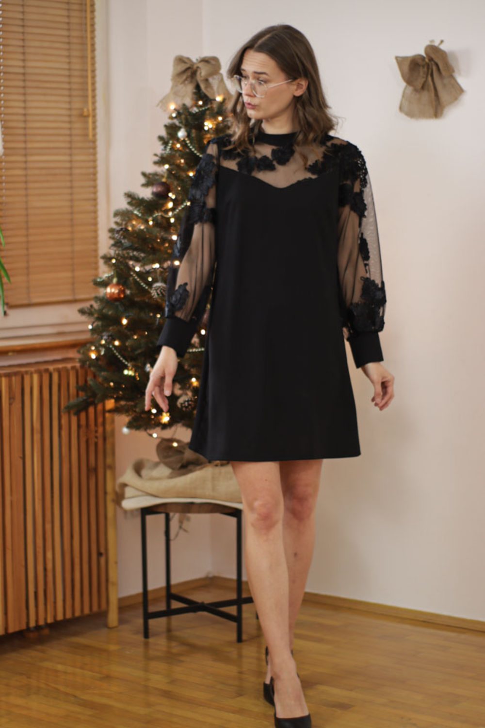 Icone™ MeshDress: Sophisticated Modern Style A-Line Mesh Dress