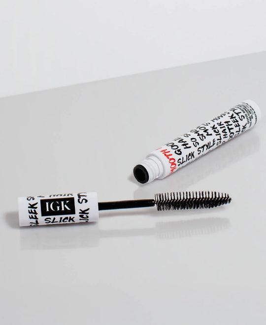 Good Behavior Frizz and Flyaway Lightweight Gel Hair Taming Wand
