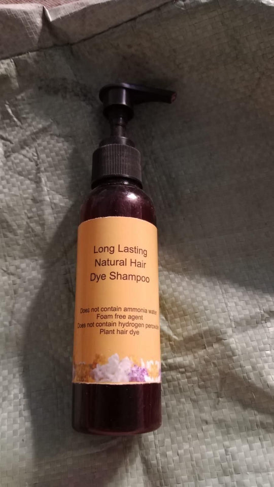 Pitkäkestoinen luonnollinen hiusväri shampoo