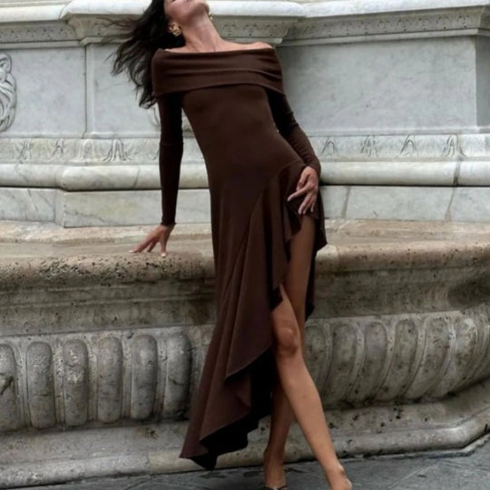 Temperament uit schouder met lange mouwen onregelmatige zoom stretch maxi jurk