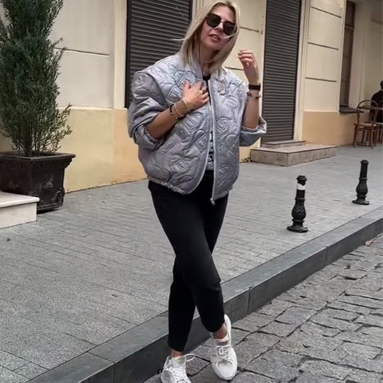 Dámská ležérní prošívaná oversized bunda 🧥 – Lehké, hřejivé, štíhlé bez objemu pro každodenní nošení