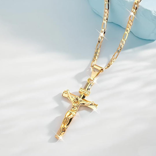 🔥Gold-Tone Crucifix Pendant Necklace – Detailed INRI Design, Adjustable Figaro Chain & Everyday Faith Jewelry ✝️✨