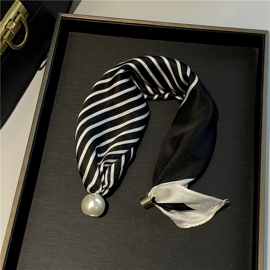 🌸No-Tie Magnetic Pearl Clasp Soft Scarf💟Everyday Versatile Pieces📢📢LIMITED-TIME 50% OFF!!
