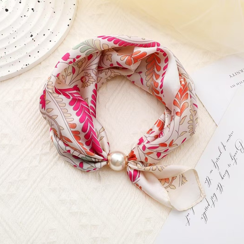🌸No-Tie Magnetic Pearl Clasp Soft Scarf💟Everyday Versatile Pieces📢📢LIMITED-TIME 50% OFF!!