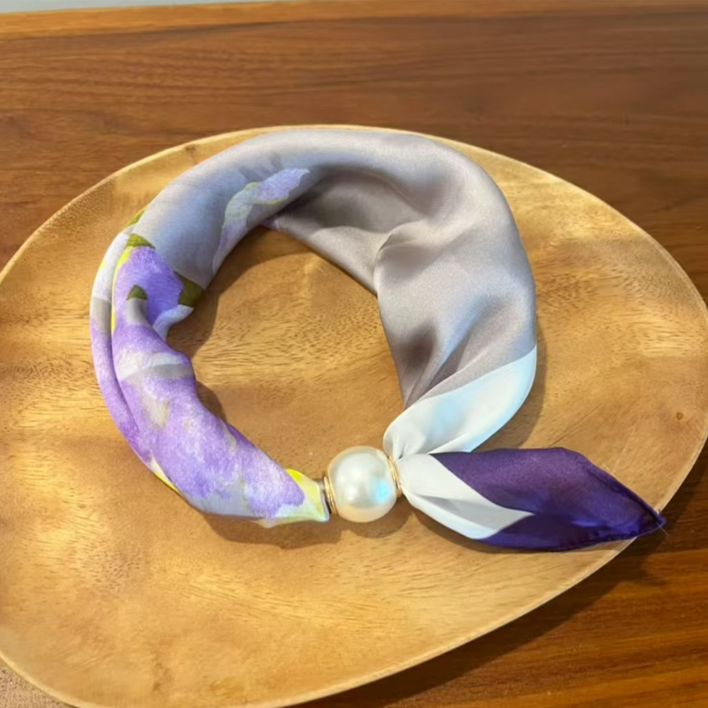 🌸No-Tie Magnetic Pearl Clasp Soft Scarf💟Everyday Versatile Pieces📢📢LIMITED-TIME 50% OFF!!