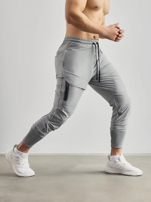 M's Stay Cool High Rib Cargo Jogger Athletic Pantalones