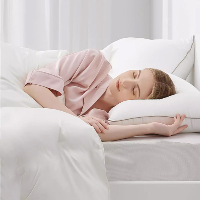 Ultra Soft Lightweight & Fluffy Comforter😴Guarantee You A Restful Sleep🥰